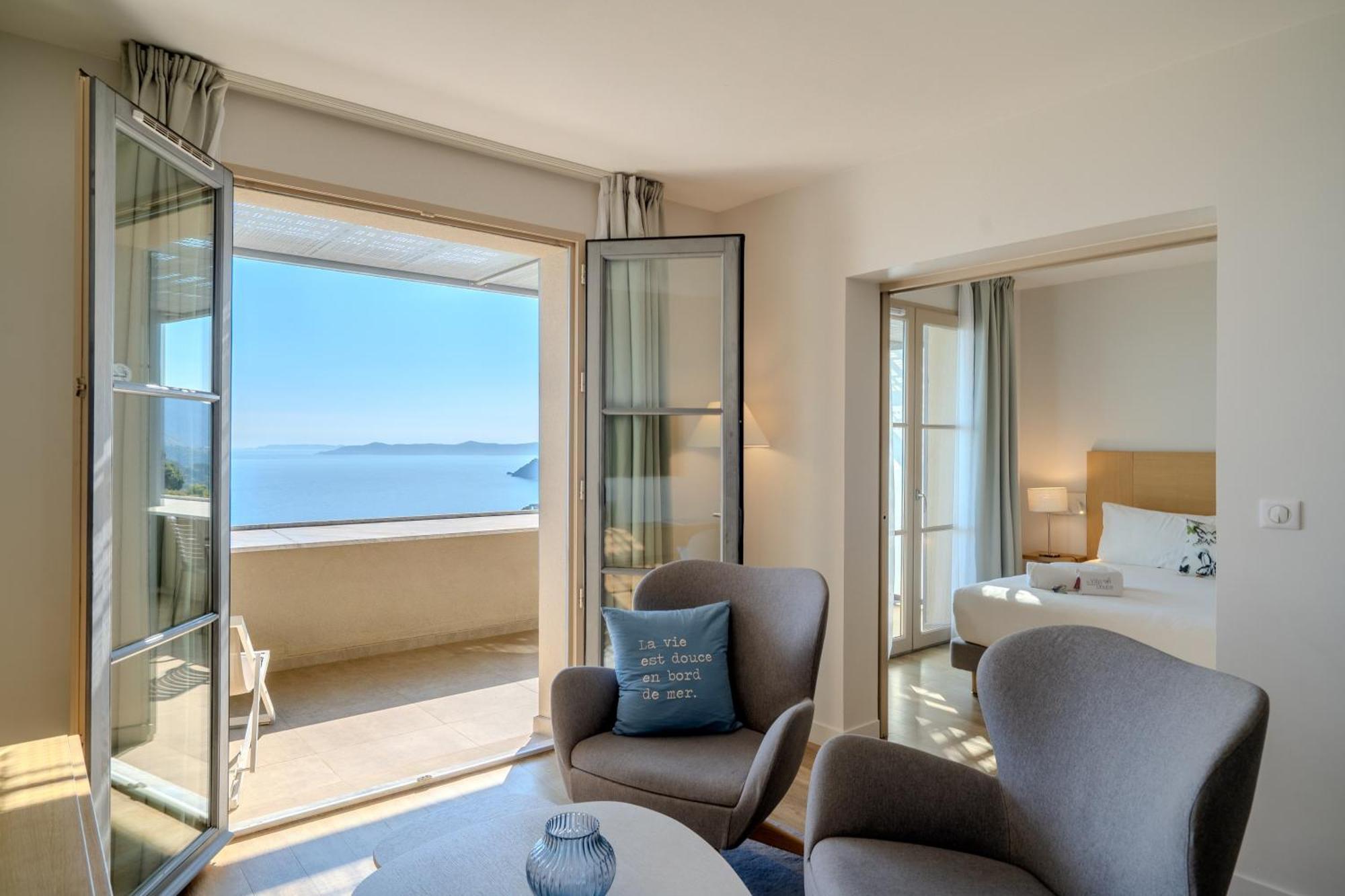 Prestige Suite Sea View,1677886734:JPEG